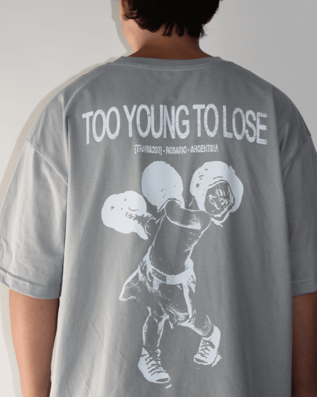 TOO YOUNG - vista 2